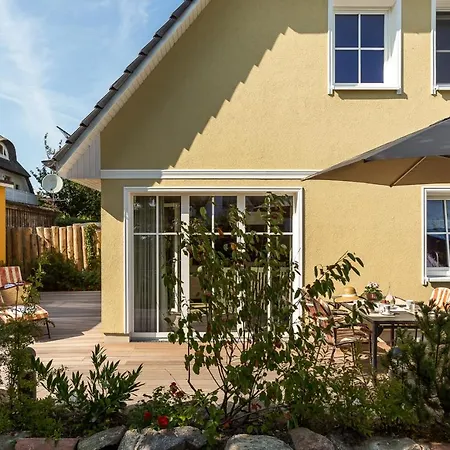 Haus Seeschwalbe - #118604 بيت للعطل